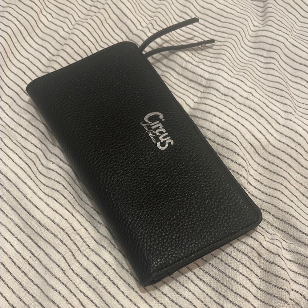 Circus by Sam Edelman Black Wallet